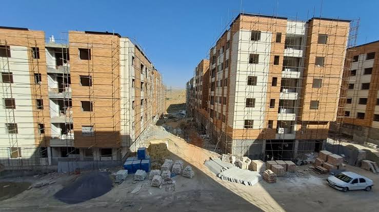 نهضت ملی مسکن در ایستگاه ۱۴۰۴، وعده‌ها، پیشرفت‌ها و چالش‌های جدی در مسیر خانه‌سازی